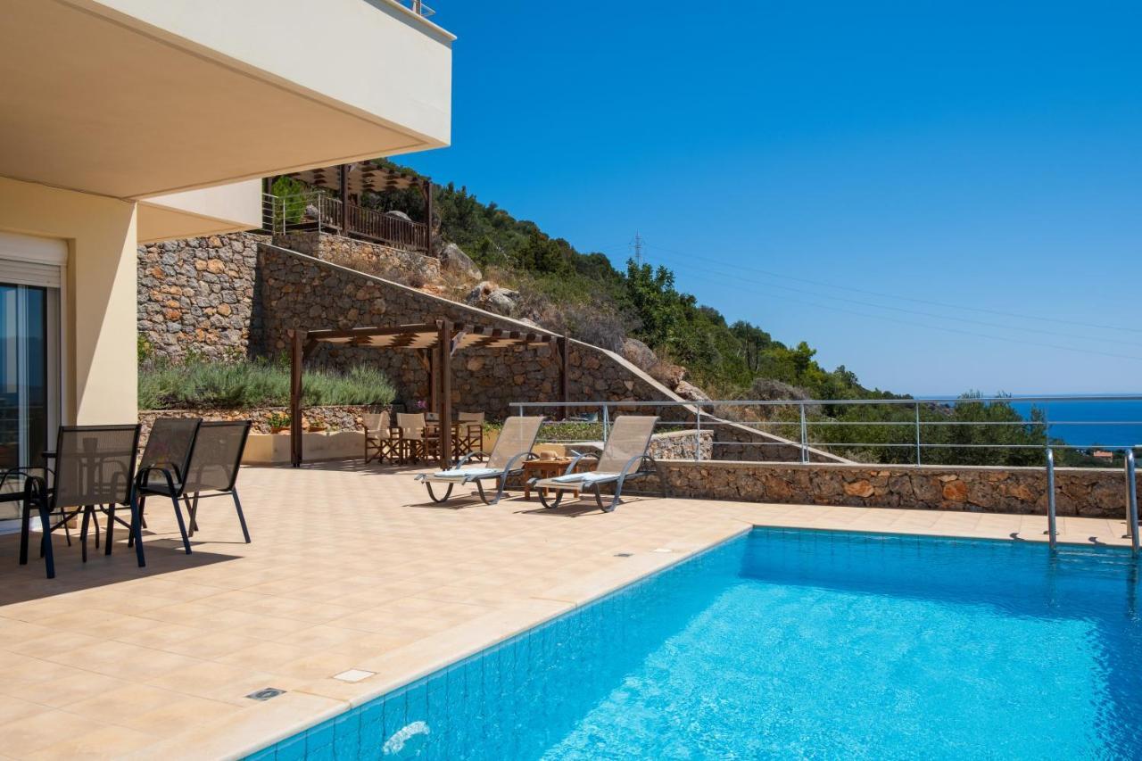 Villa Poppy Vathy  Exterior photo