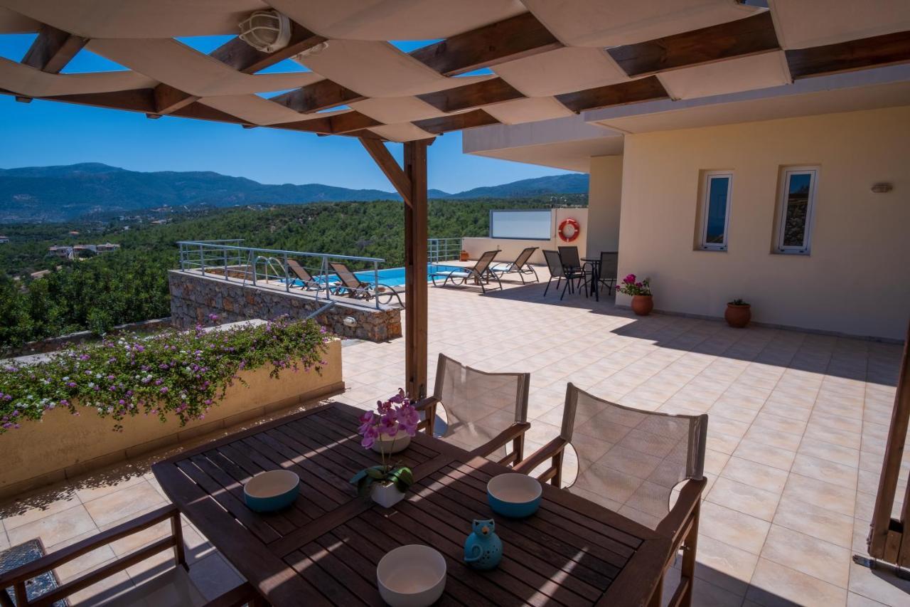 Villa Poppy Vathy  Exterior photo